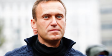 Kundërshtari i Putinit, Navalny, dënohet me 19 vjet burgim