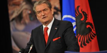 Berisha për Ramën: Argat i mjerë i Vuçiqit