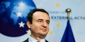Letra e politikanëve të Perëndimit që kërkon qasje më të ashpër ndaj Vuçiqit, Kurti i falënderon më të fortit