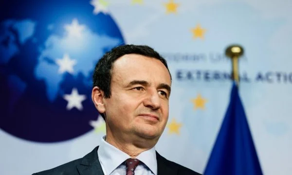 Letra e politikanëve të Perëndimit që kërkon qasje më të ashpër ndaj Vuçiqit, Kurti i falënderon më të fortit