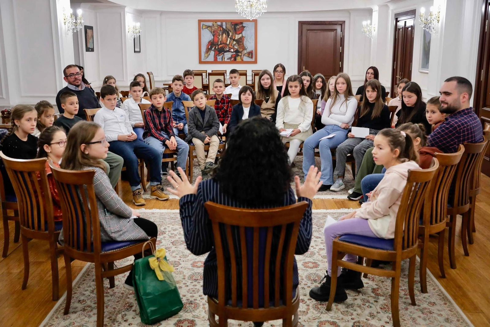 Presidentja Osmani uron vitin e ri shkollor: Beteja për dije nuk përfundon kurrë