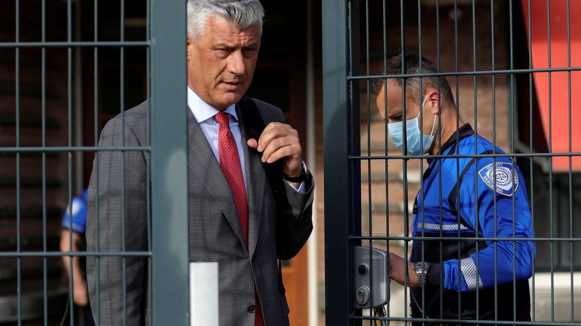Ish-presidenti Hashim Thaçi vazhdon qëndrimin në Kosovë