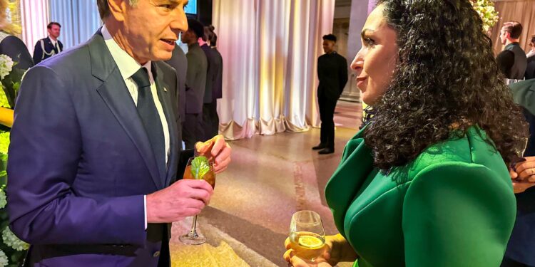 “Diskutim i rëndësishëm me Sekretarin Blinken”, Presidentja Osmani me Sekretarin amerikan