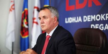 Falja e 100 eurove në tatimet në pronë, Ahmeti: Qeveria po ‘ua gjuan topin’ komunave