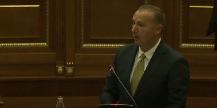 Zemaj: Me qasjen e tanishme, Qevera Kurti do ta drejtojë edhe dijen e mendimin
