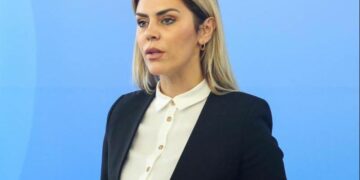 “I mori 2500 euro pa shkuar në Komision”, Blerta Deliu padit Albulena Haxhiun për shpifje