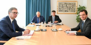Borrell reagon për takimin trepalësh: Sot do të shohim nëse janë gati të marrin përgjegjësi