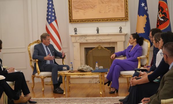 Kongresisti amerikan: Me Presidenten Osmani folëm për zbatimin e Marrëveshjes së Ohrit