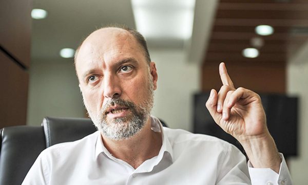 Ymeri: Kurti nuk e përjeton veten si kryeministër i të gjithëve