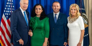 Osmani krahas Biden: Aleanca e lirisë, aleanca e përjetshme