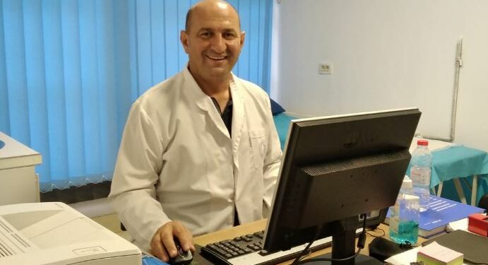Ky është doktori kosovar që u arrestua për marrje ryshfeti