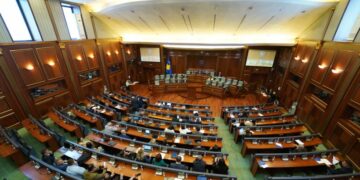 Nuk votohet Rezoluta e AAK-së për punën dyvjeçare të Qeverisë