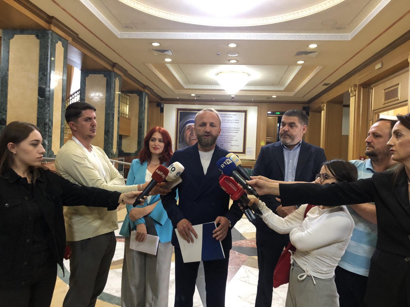 Tahiri: Do të bëjmë çmos që të rrëzojmë këtë qeveri, sepse kjo qeveri nuk bën asnjë punë të mirë dhe krijon shpenzime në kurriz të qytetarëve