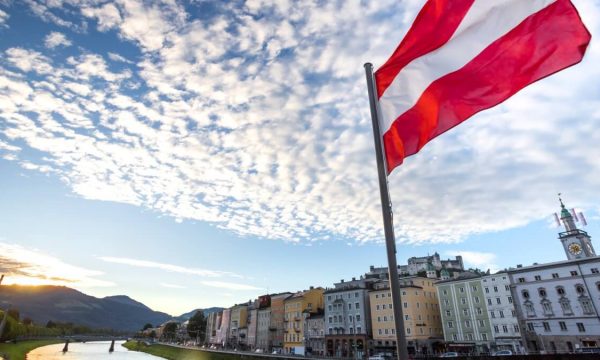 Reagon edhe Austria: Autorët e sulmit në Veri të sillen para drejtësisë