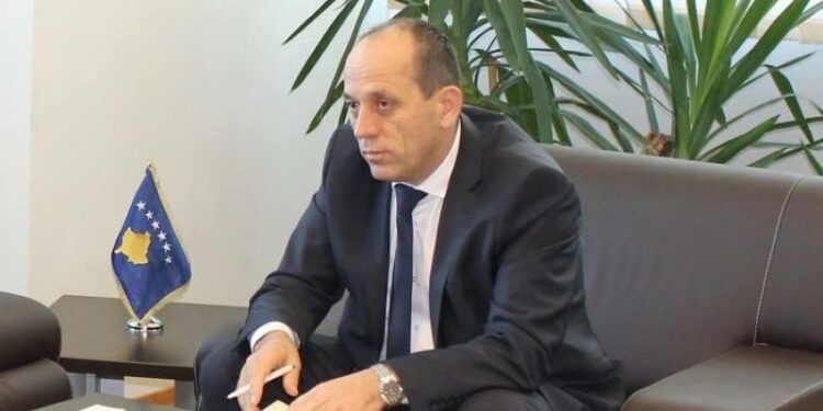 Shala: Kryetari i Kuvendit foli taman si militant i VV-së