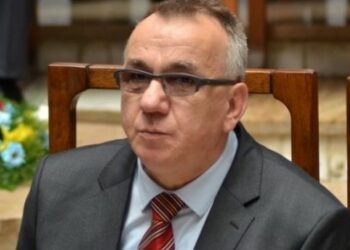 Hasani: Udhëzimi për largim të kryetarëve, kundërkushtetues dhe kundërligjor