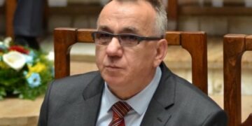 Hasani: Udhëzimi për largim të kryetarëve, kundërkushtetues dhe kundërligjor