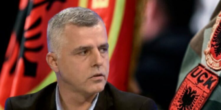 Klinaku reagon për bastisjet e Speciales në banesat e dëshmorëve Bahri e Fahri Fazliu: ZPS janë të poshtër, meqenëse nuk ka shtet serioz