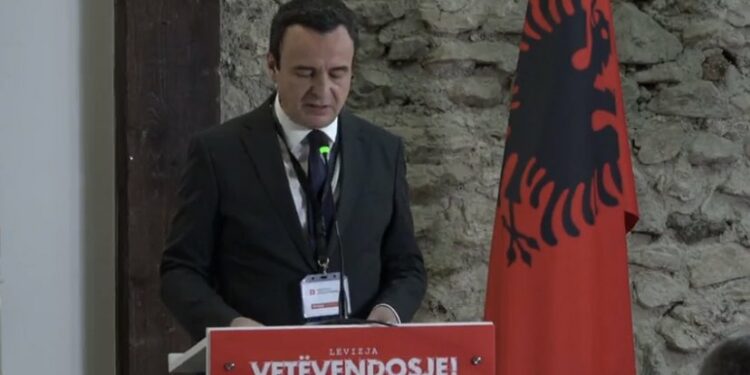Kurti: Terroristët që ikën tinëz malit duhet të ekstradohen në Kosovë