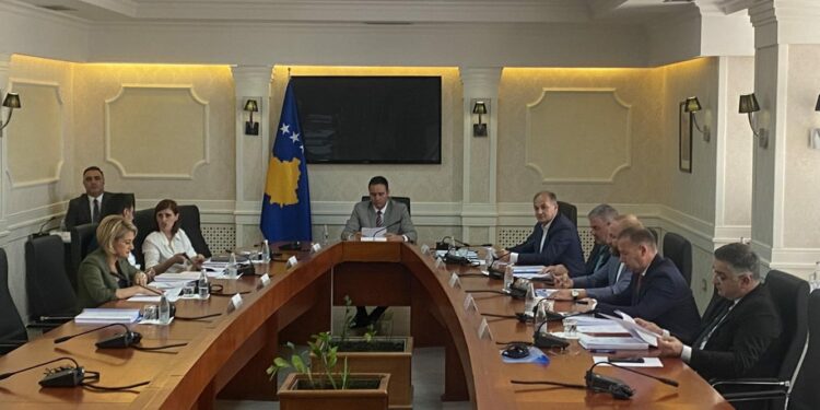 Kryesia mblidhet për herë të parë në sesionin vjeshtor, vendos për seancën e re