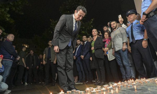 Kurti merr pjesë sot në mbledhjen komemorative në nderim të Afrim Bunjakut
