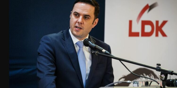 Abdixhiku: Kosova aktualisht është në tri kriza të rënda kombëtare