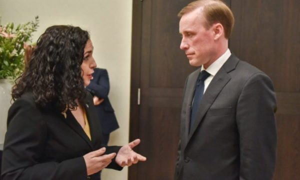 Gazetari amerikan zbulon se sot njeriu i Biden e ka telefonuar Presidenten Osmani