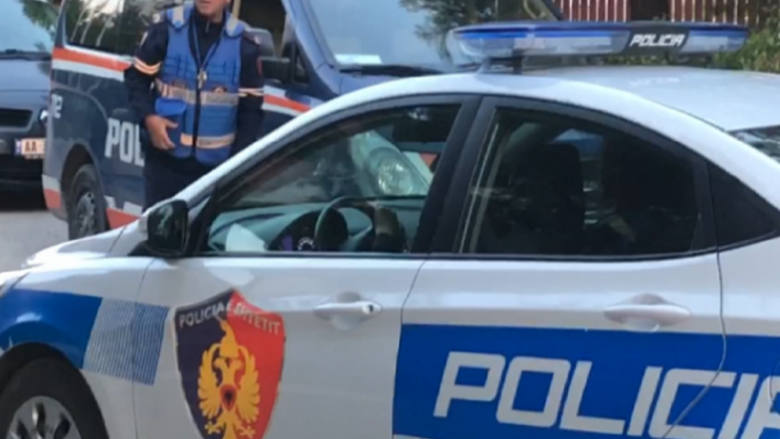 Goditet grupi që shpërndante drogë në Tiranë, 10 të arrestuar! ‘Koka’, burrë e grua