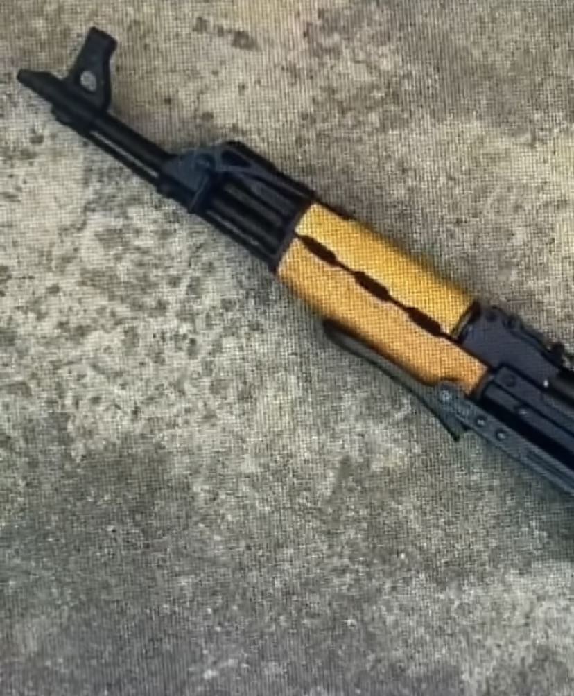Sekuestrimi i arsenalit të armëve në veri, kjo është videoja që publikoi “Brigada e Veriut” një ditë më herët