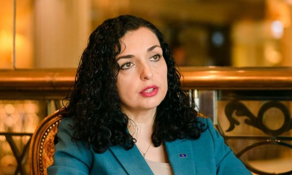 Osmani: Jemi të gatshëm për organizimin e zgjedhjeve në veri, por s’ka shenja që Vuçiq do të heq dorë nga ndërhyrja