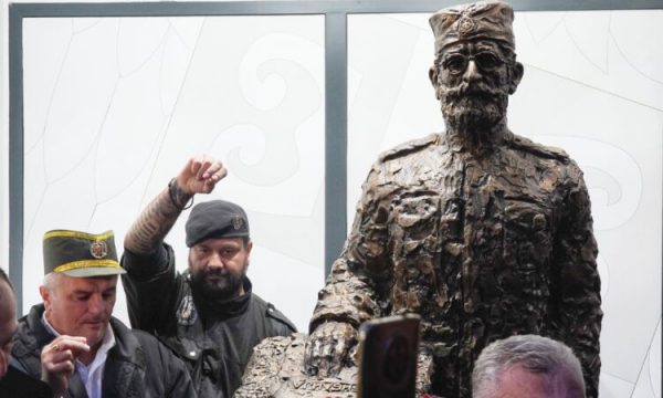 Kroacia reagon ashpër ndaj zbulimit të monumentit të Drazha Mihailoviqit në Beograd: Turp se si relativizohet dhe glorifikohet krimi nga Serbia