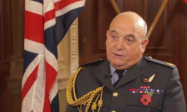 I dërguari britanik, sulmi në Kosovë “incident shumë serioz”, kërkojmë hetime të plota dhe kthim në dialog