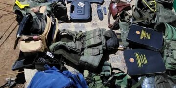 Bastisjet në 7 lokacione, Policia tregon armatimin e gjetur në një soliter në Mitrovicë të Veriut