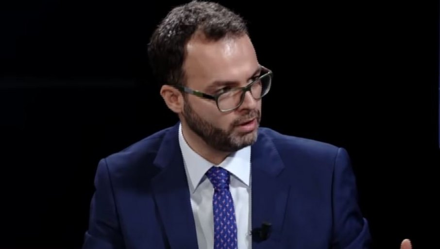Vela: Serbia i përshëndet ushtarët e saj që kryen mizori gjatë luftës në Bosnjë, Kroaci e Kosovë – revizionizëm i rrezikshëm historik