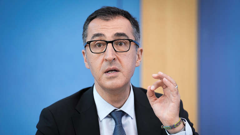 Ministri gjerman: Kosova është në presion masiv nga Serbia