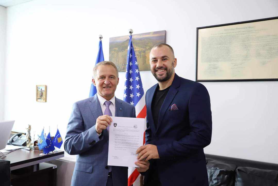 Lorik Maxhuni emërohet drejtor për Shëndetësi dhe Mirëqenie Sociale në komunën e Vushtrrisë