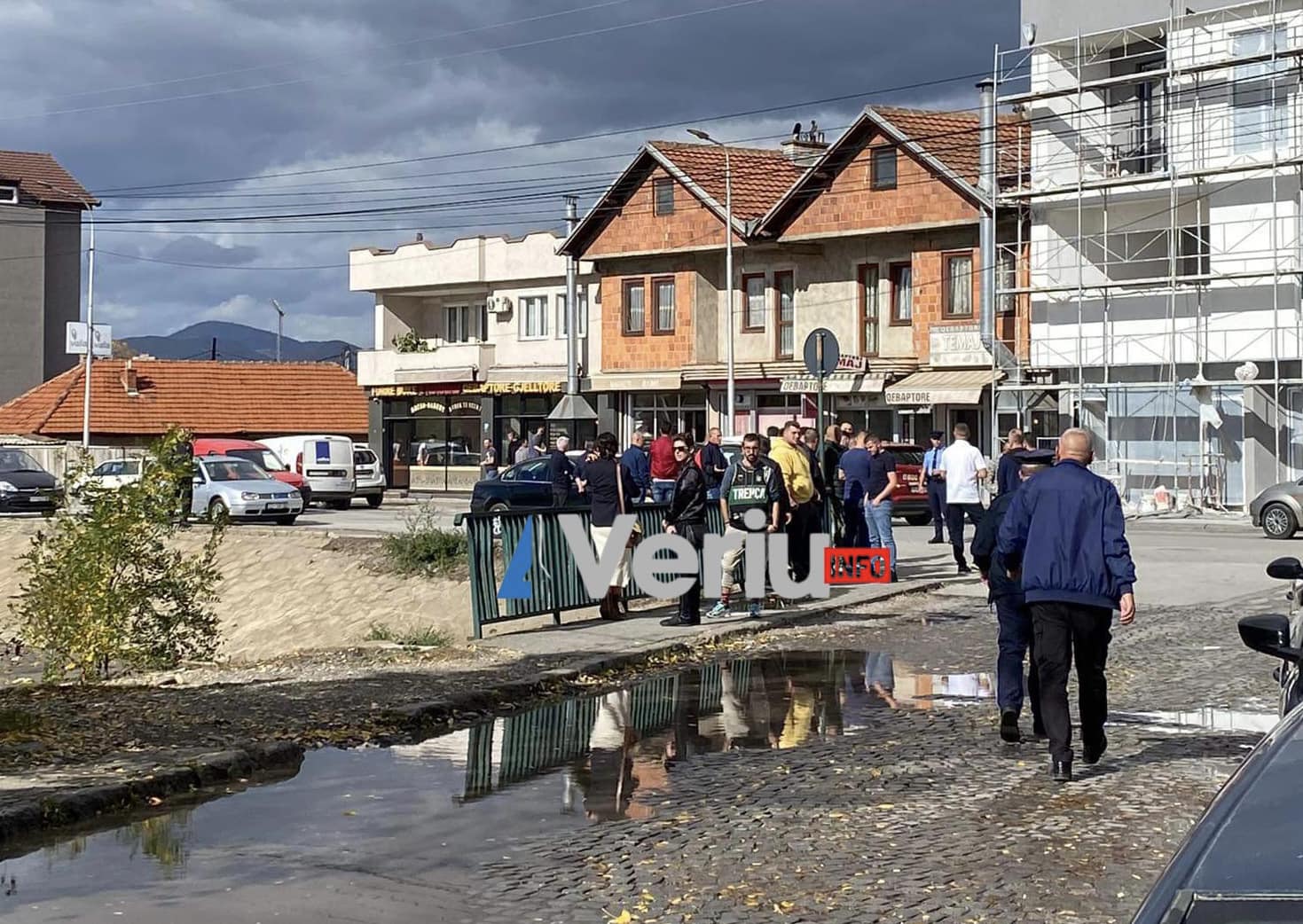 LAJMI I FUNDIT: Fillojnë të mbildhen protestuesit para menaxhmentit të “Trepçës” në përkrahje të minatorëve