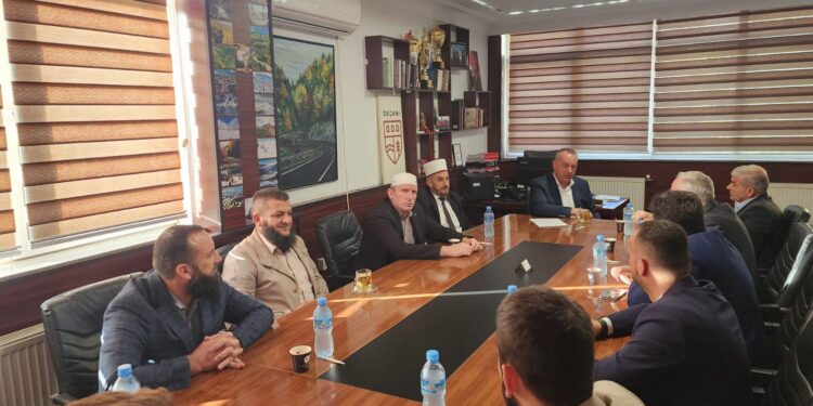 “Iniciativa për braktisjen e fesë Islame”, kryetari Ramosaj fton hoxhallarët në takim