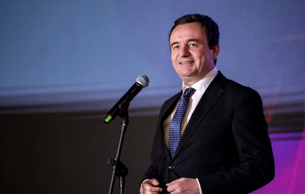 Kurti takoi drejtuesit e kompanive nga fusha e energjisë në Athinë