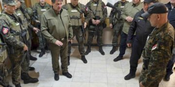 Serbia njofton për arrestimin e dy kosovarëve në kufi me Hungarinë për kontrabandë me migrantë e armë