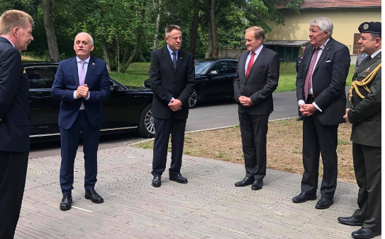 Shtimi i forcave të Ushtrisë Gjermane në Kosovë, Dreshaj e quan lajm të shumëpritur