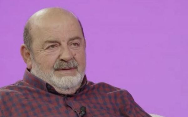 Enver Petrovci i quan “katunarë” mërgimtarët që nuk ua mësojnë gjuhën shqipe fëmijëve të tyre