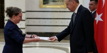 Izraeli tërheq diplomatët nga Turqia