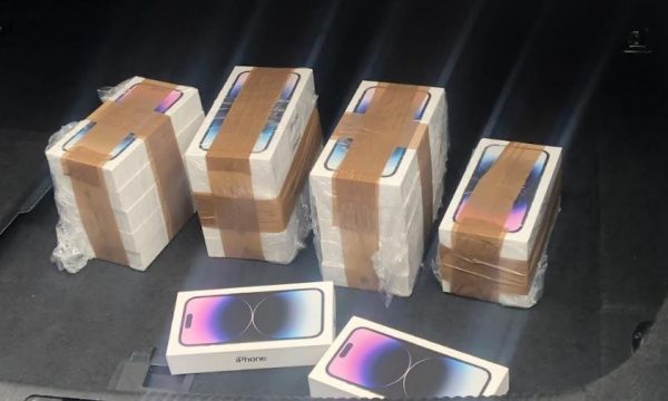 Parandalohet një rast i kontabandimit në veri, konfiskohen 40 IPHONE