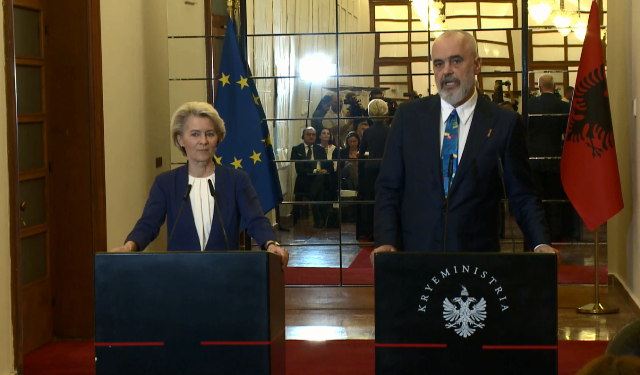 Von der Leyen thirrje nga Tirana: Kosova dhe Serbia t’i kthehen dialogut
