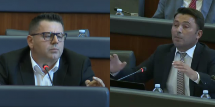 Adnan Rrustemi nervozon Bekë Berishën, ashpërsohet ky i fundit: Mos m’shti me t’ardhë qaty