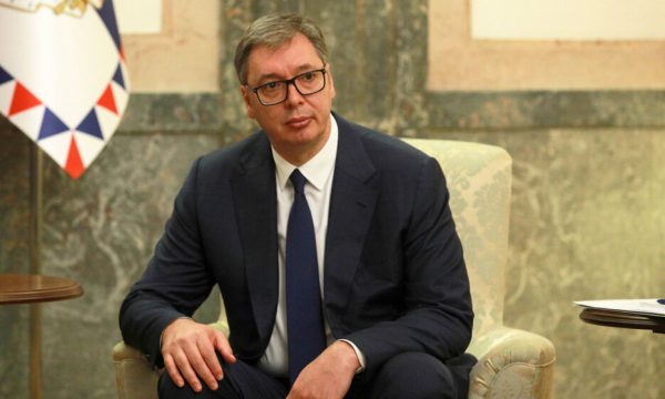 Serbia insiston se njëri prej terroristëve është vrarë pasi është plagosur, “dëshmitë brenda 24 orësh”