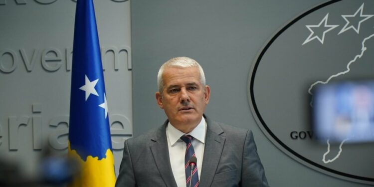 Sveçla: Arrestimi i Radoiçiqit është një farsë