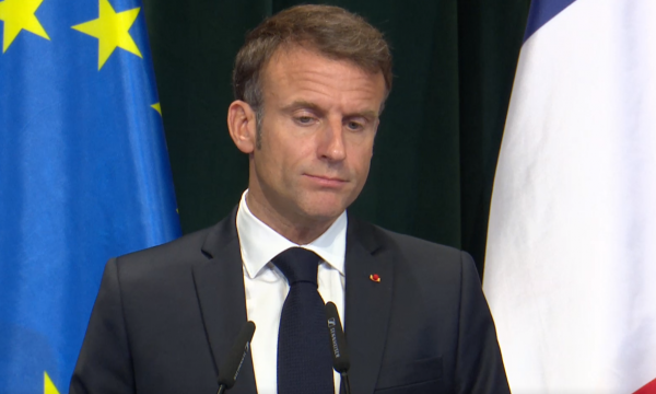 “Lapsi.al”: Macron: Kam pezulluar liberalizimin e vizave për Kosovën, fjala e dhënë s’po mbahet