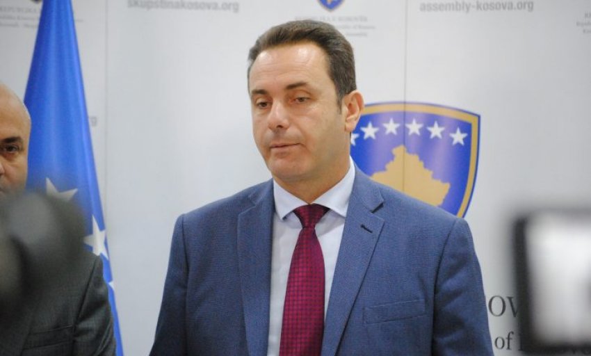 Ish-deputeti i LDK-së: Kurti të kthehet në tryezën e bisedimeve, s’kemi alternativë tjetër